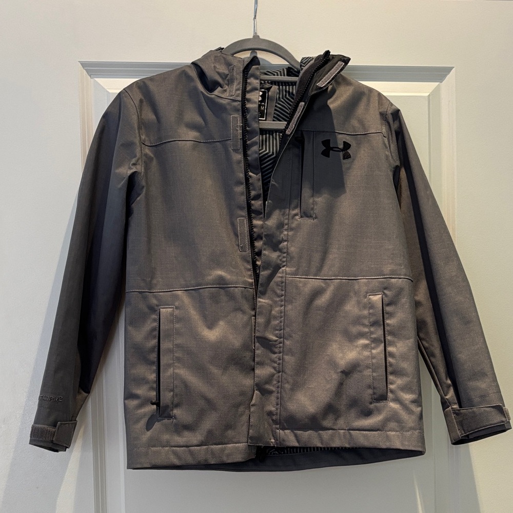 Under Armour boys Jacket